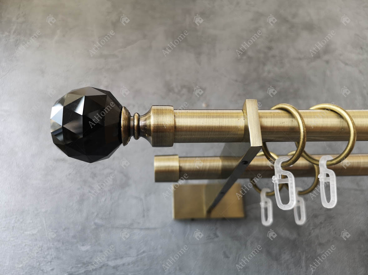 

Карниз Quadrum Черный кристалл 240 см двойной Slim Антик 19/19 мм гладкая (кольца с крючками)