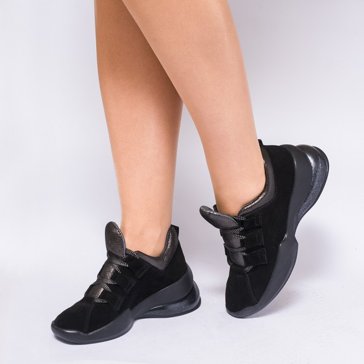 

Кроссовки Winner Boots черные 839-53 39