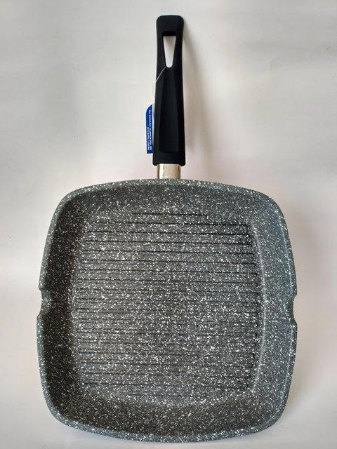 

Сковорода традиційна гриль Bohmann 24см 1001-24MRB-BH