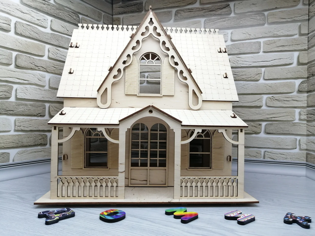 

Кукольный домик WoodenStyle 2 веранды в разобранном виде без мебели