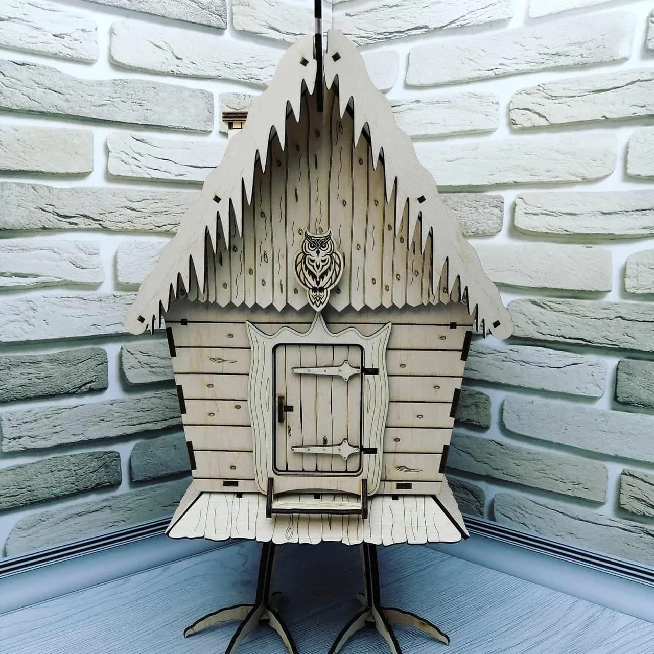

Избушка на курьих ножках WoodenStyle в собранном виде