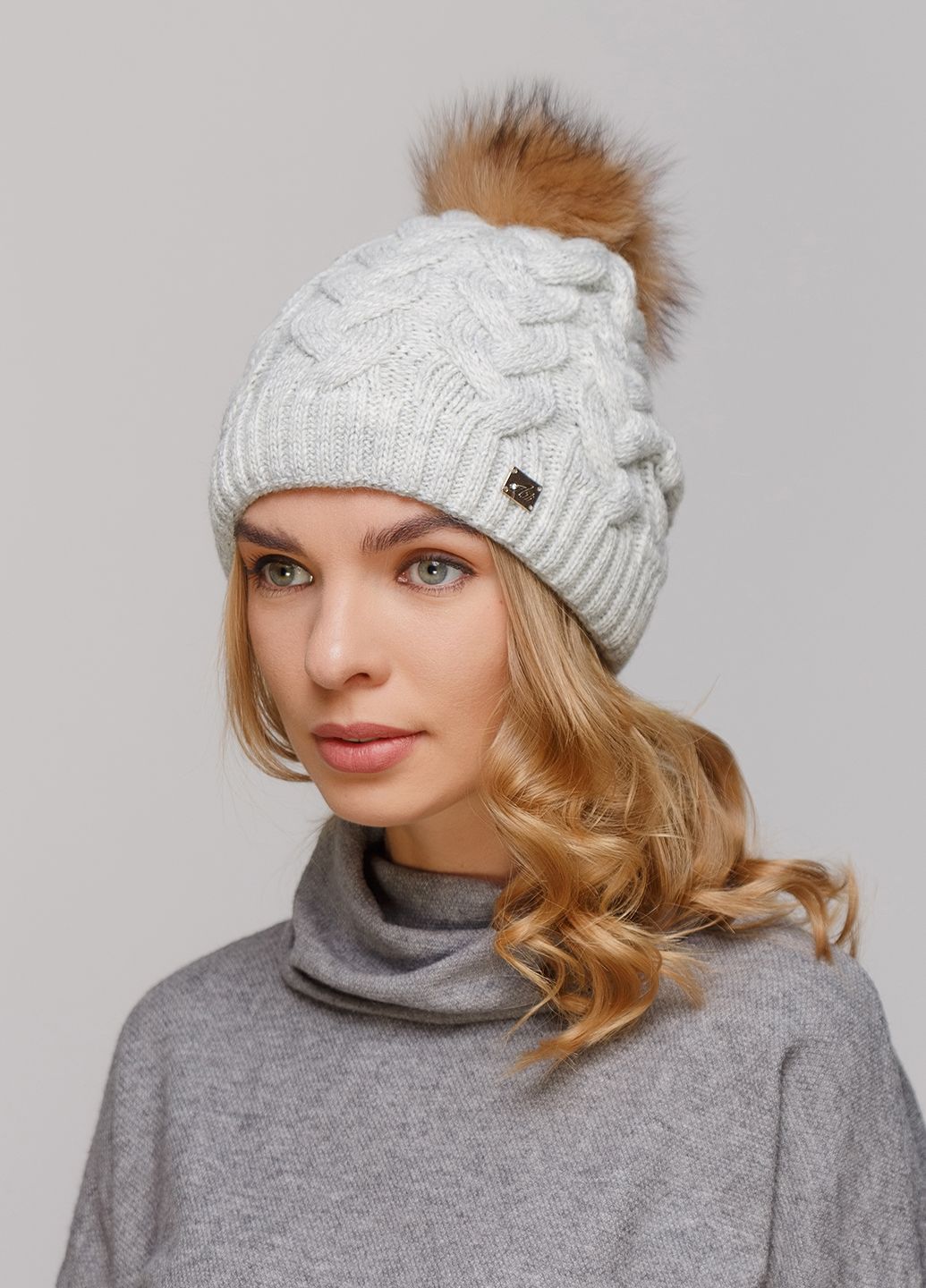 

Шапка Fashion Star 56-60 см Дым 550641