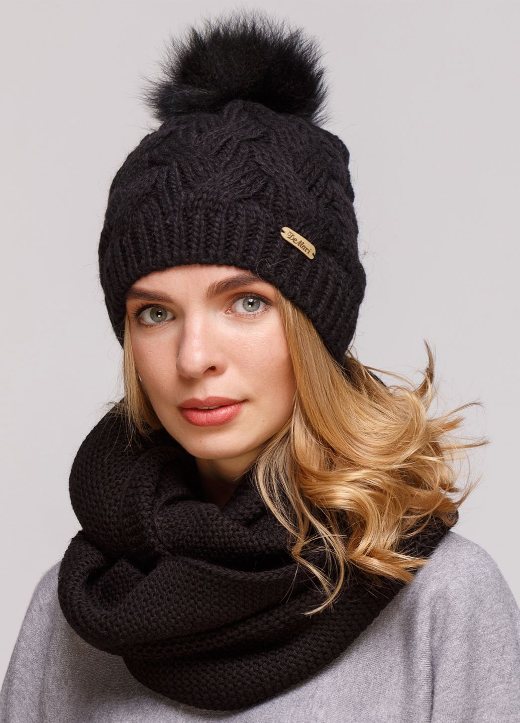 

Комплект (шапка, шарф-снуд) Fashion Star 56-60 см Черный 660906