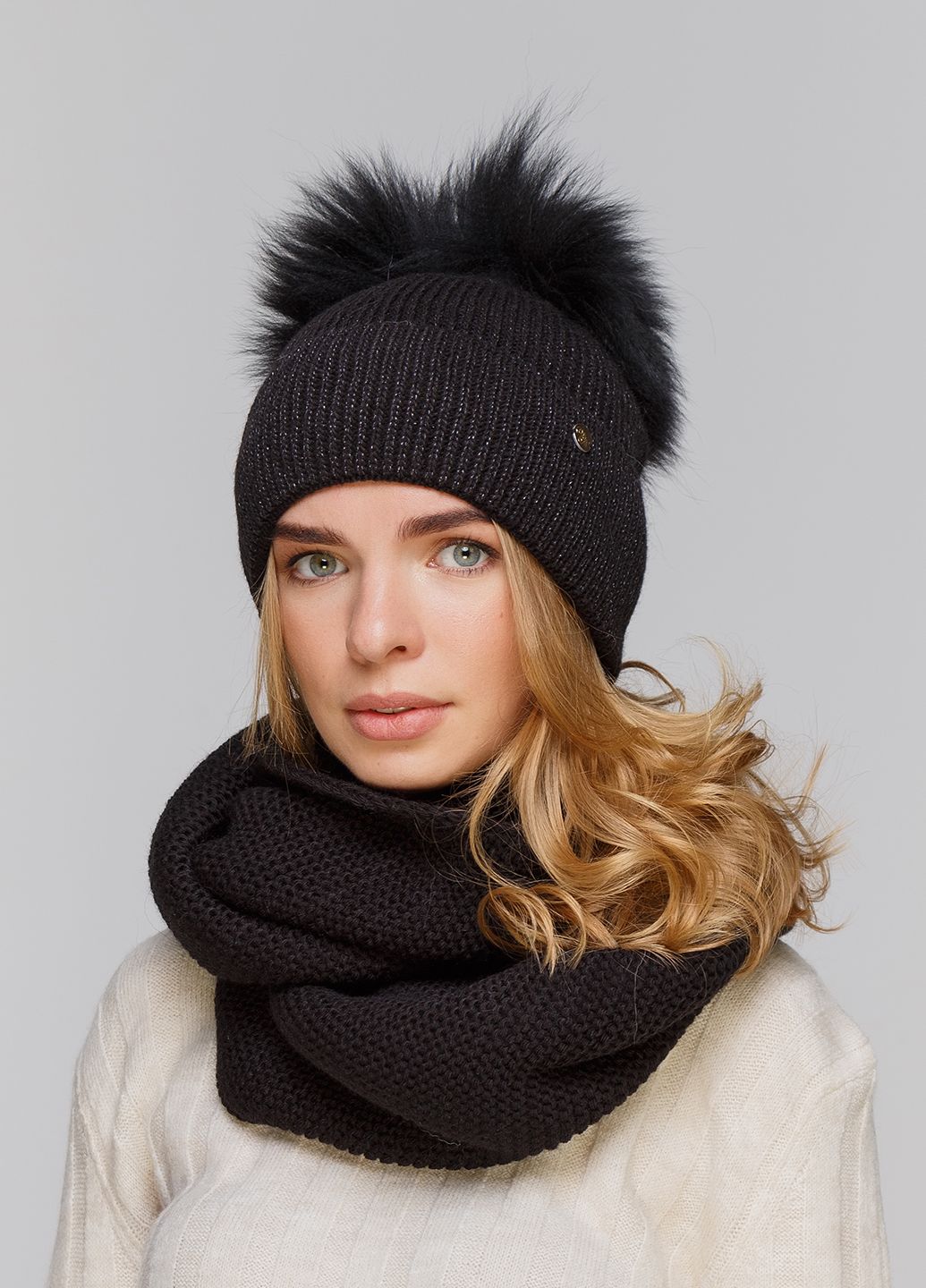 

Комплект (шапка, шарф-снуд) Fashion Star 56-60 см Черный 660168