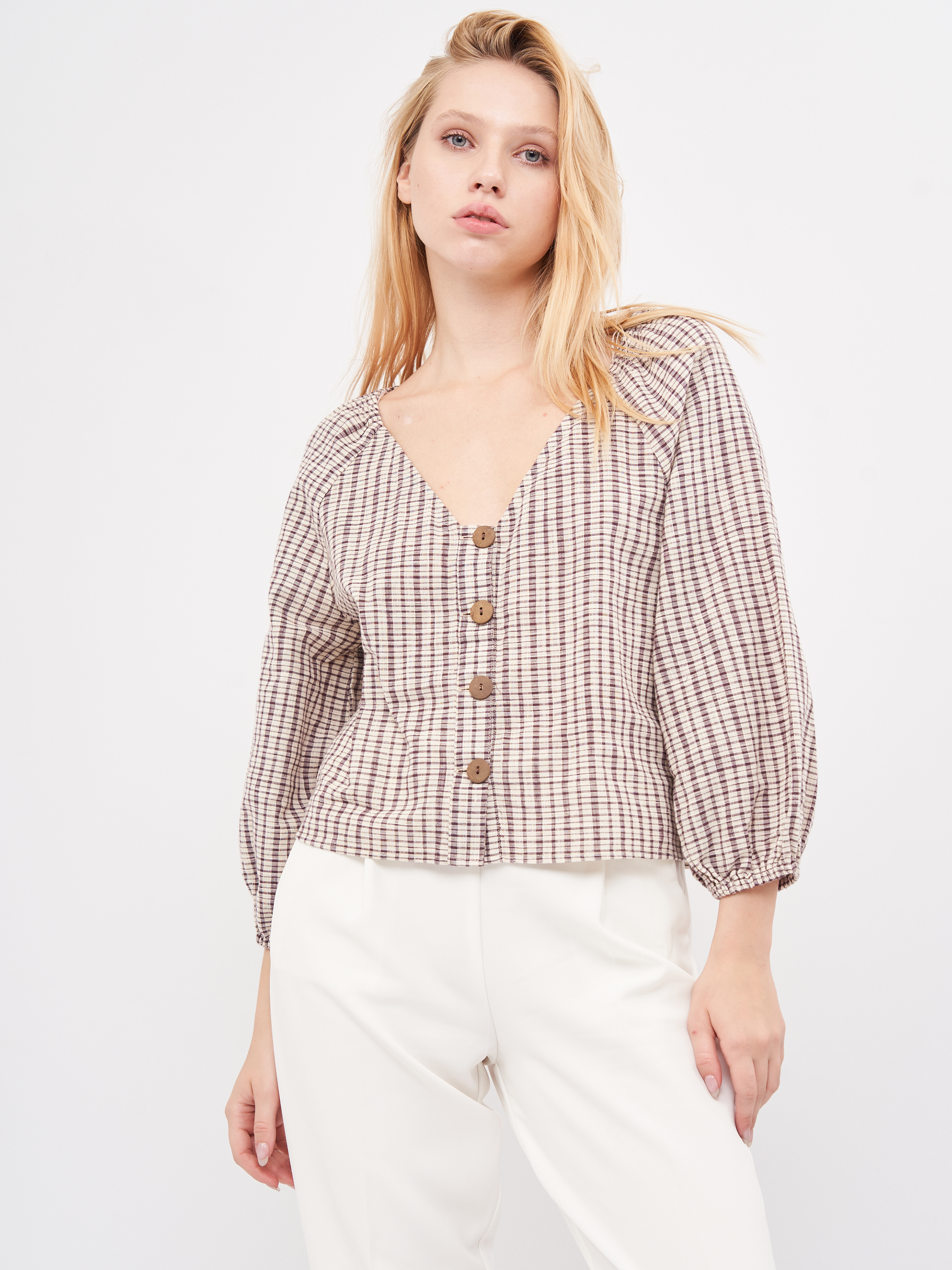 

Блузка Pull & Bear 9471/396/805 M Бежевая