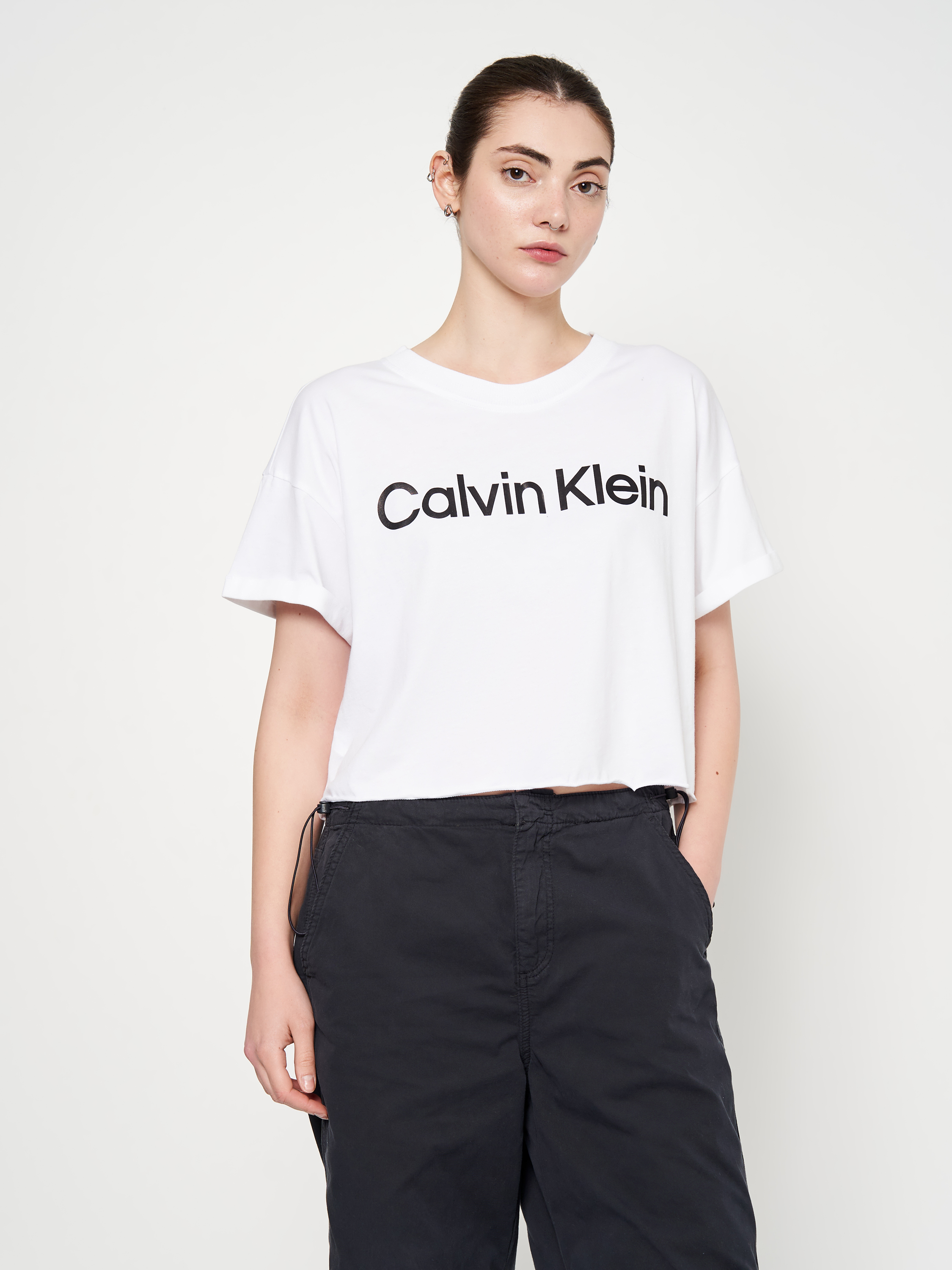 Акція на Футболка жіноча Calvin Klein 501464152 XL Біла від Rozetka