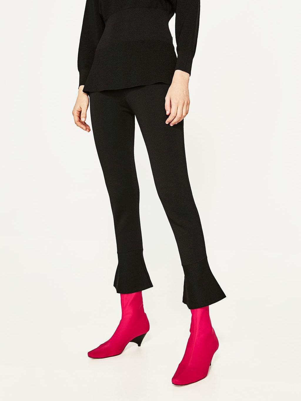 

Брюки Zara 04938008800 S Черные