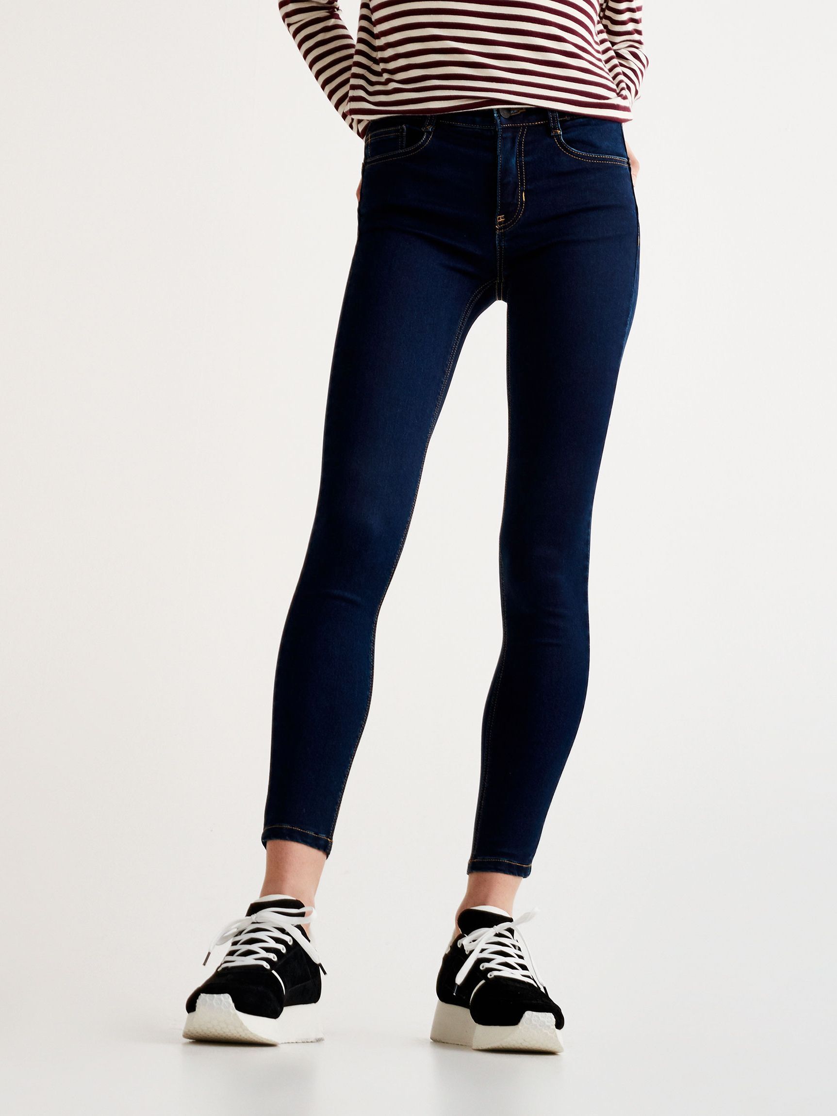 

Джинсы Pull & Bear 05685329407 32 Синие
