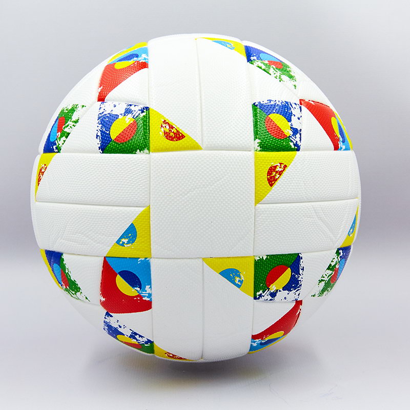 

Мяч футбольный №5 PVC ламин. Клееный NATIONS LEAGUE 2018-2019 (белый) Дубл