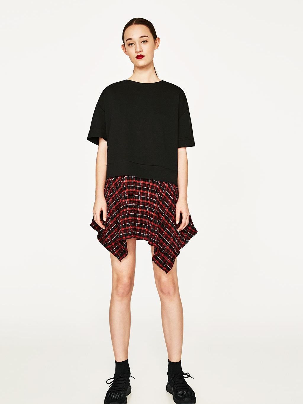 

Платье Zara 09775041800 L Бордовое