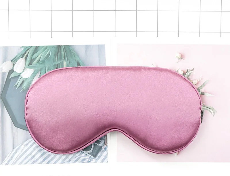 

Маска для сна из шелка Silenta Silk Светло-лиловый + беруши