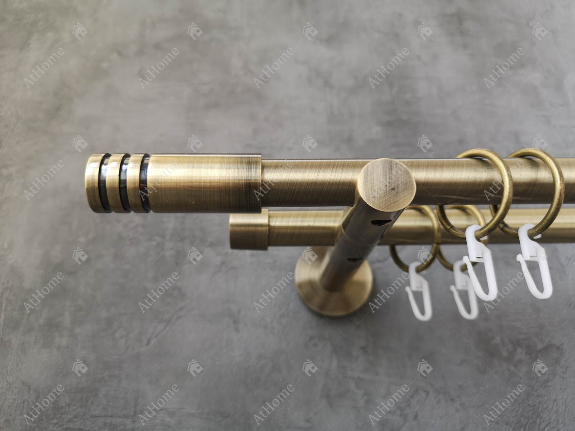 

Карниз Quadrum Модуло 160 см двойной универсальный Антик 19/19 мм гладкая (кольца с крючками)