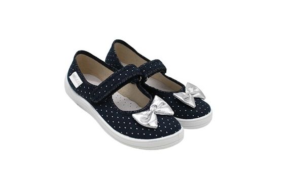 

Тапочки Waldi 36(р) синие в точечку с серебряным бантиком. (372-715)