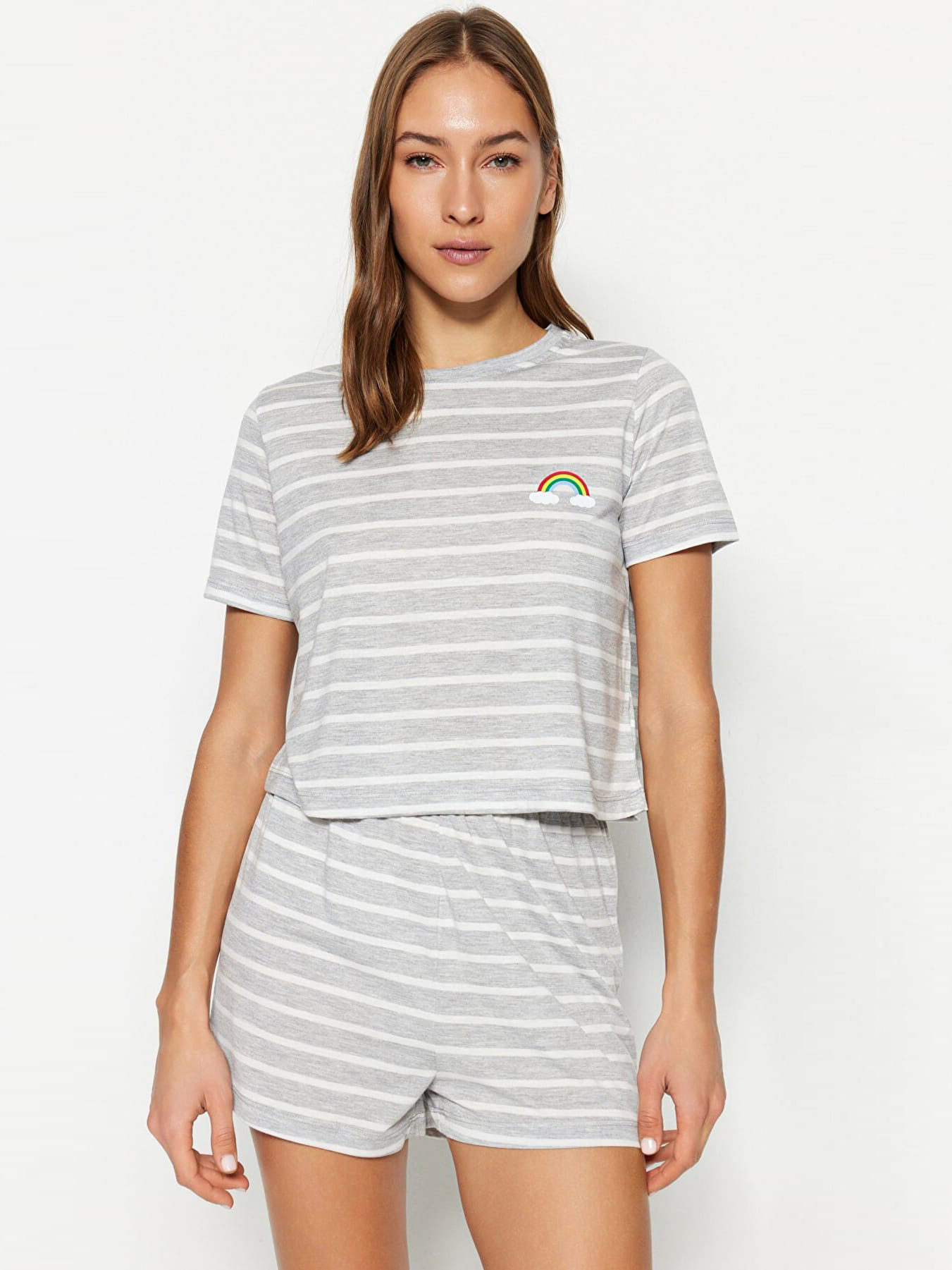 Акція на Піжама (футболка + шорти) жіноча з віскози Trendyol THMSS20PT0230 M Grey Marl від Rozetka