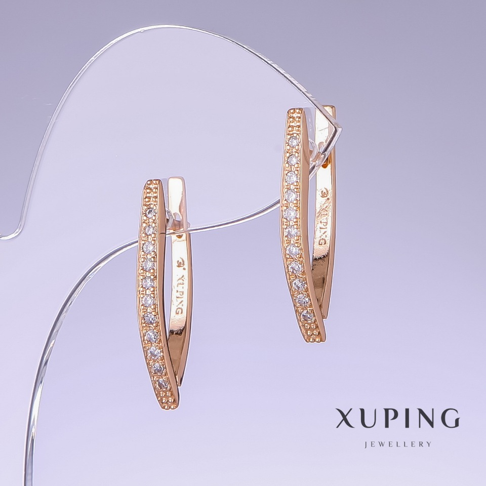 

Серьги Xuping с белым стразами, длина 26мм, толщина 3мм позолота 18к, ida25687