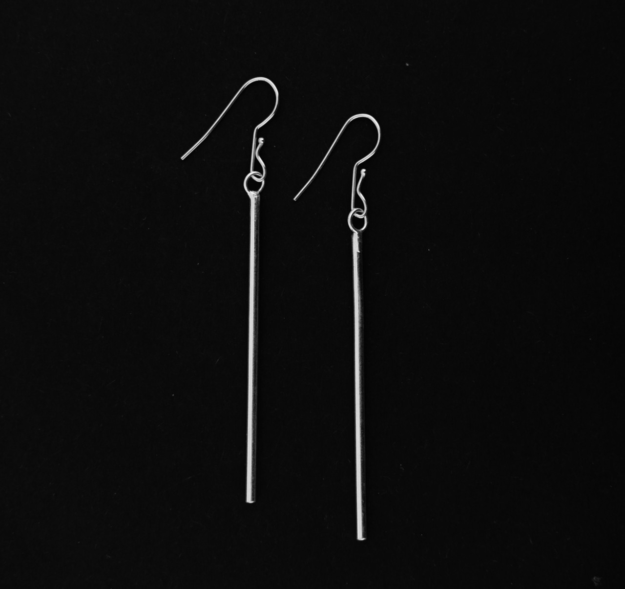 

Серьги Unique Jewellery UJ5 длина 5,5 см Серебряные UJ542