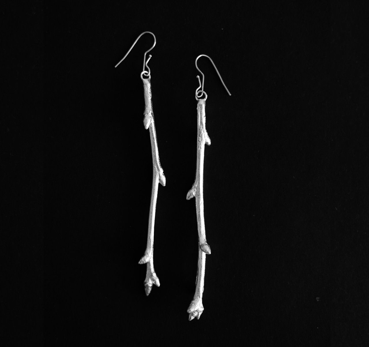 

Серьги Unique Jewellery UJ5 длина 9 см Серебряные UJ549