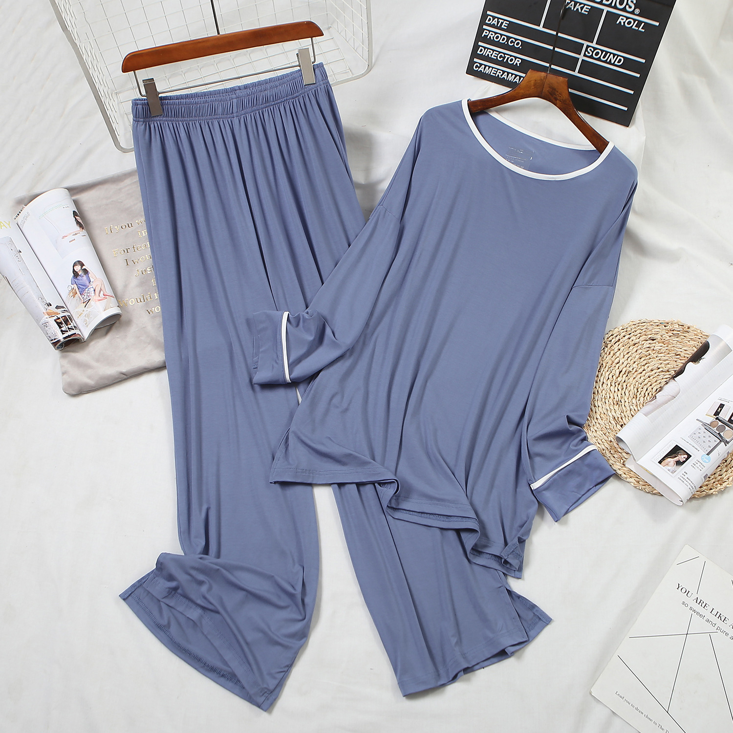 

Комплект домашний женский 2 в 1 Simplicity, синий Berni Fashion (One Size) Синий