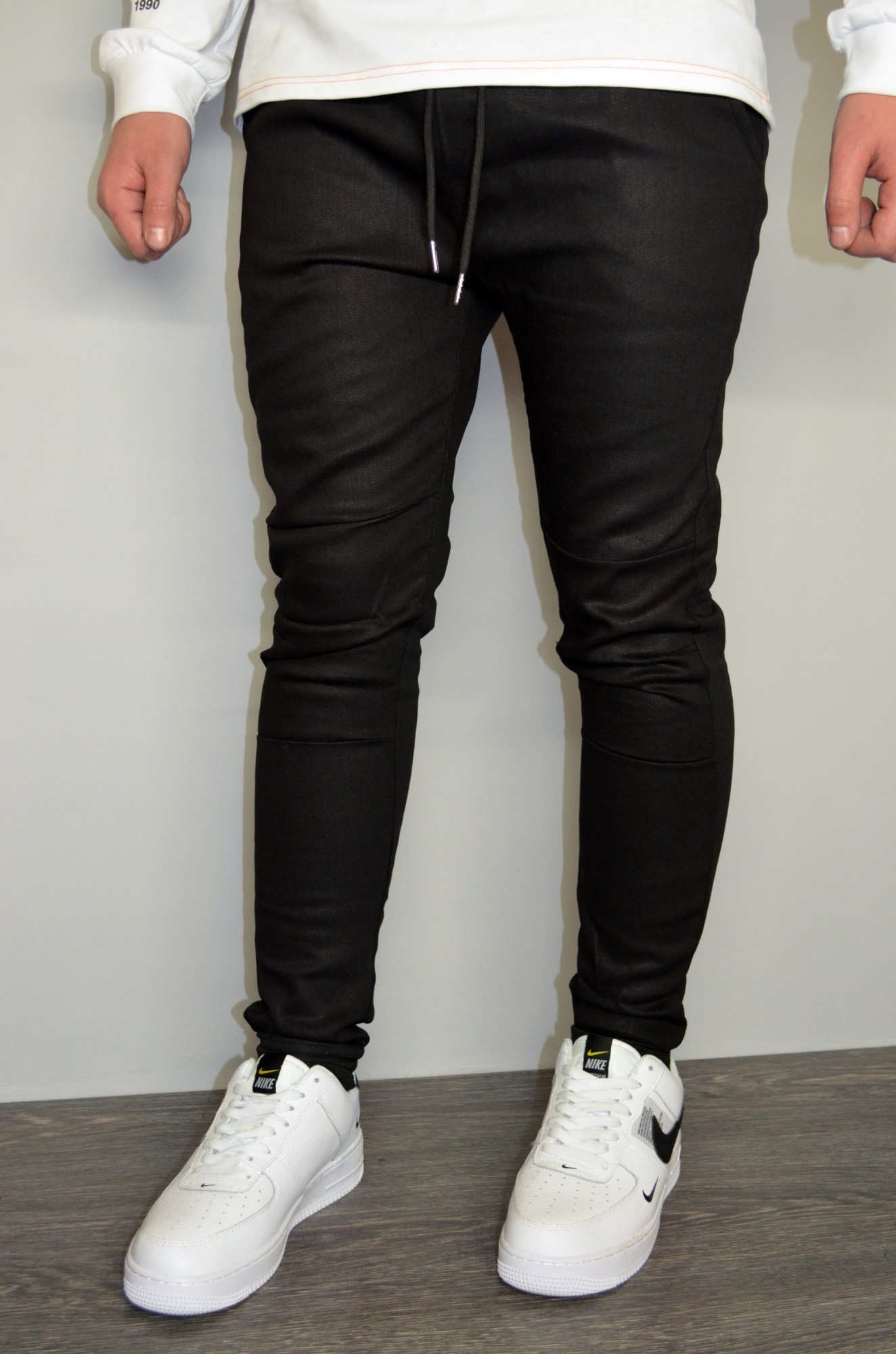 

Мужские джинсы hype drive black размер XXL J-045