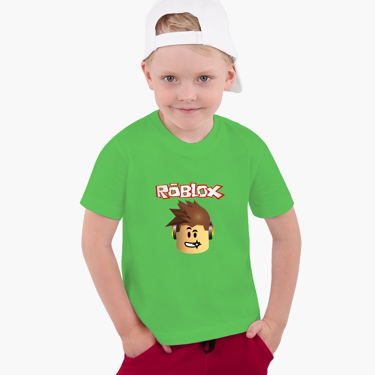 MENINO ROBLOX BUSTO 26X24CM COM BASE - Madeira Arte e Cia