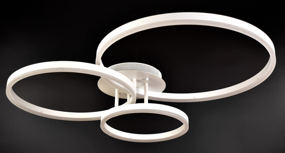 

Люстра потолочная Led с пультом A8008/3-wh Белый 14х70х80 см. Sunnysky (YR-A8008/3-wh)