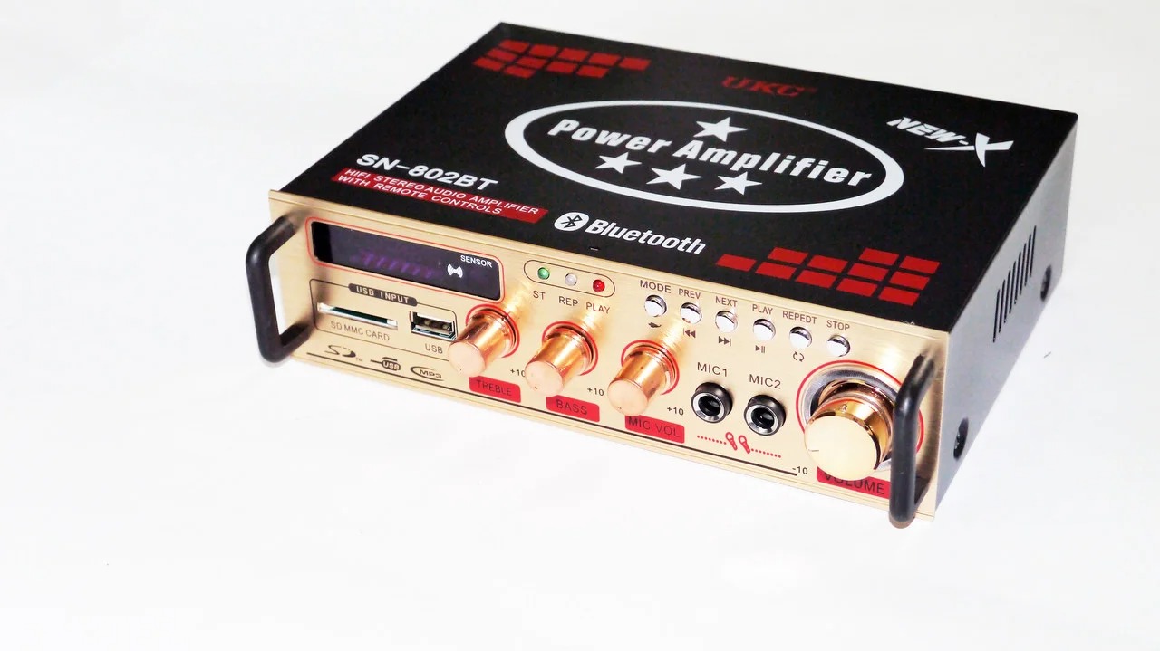 

Усилитель звука UKC SN-802BT FM USB Блютуз + Караоке