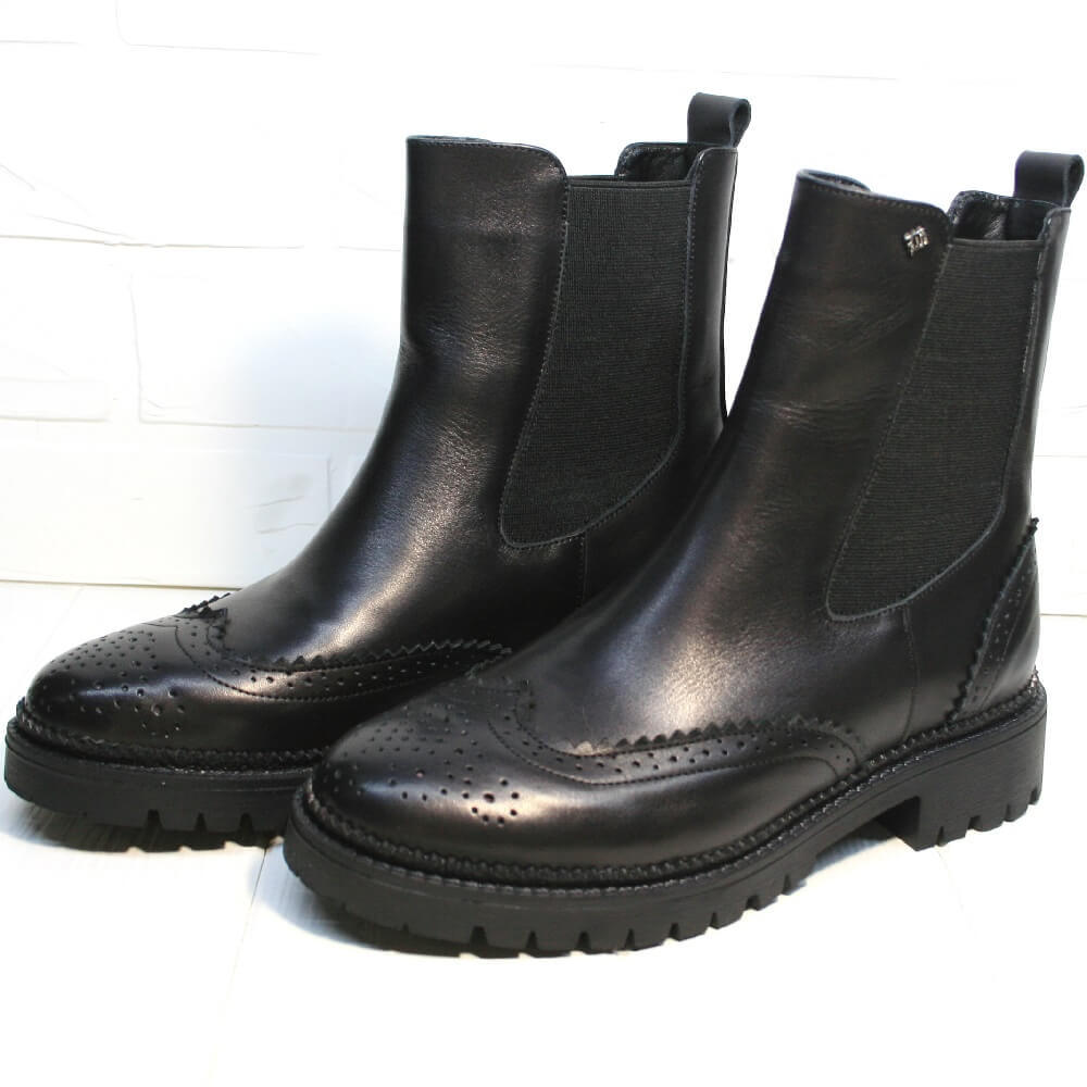 

Женские ботинки Jina 67-ПР-190-243 черные 40 7113
