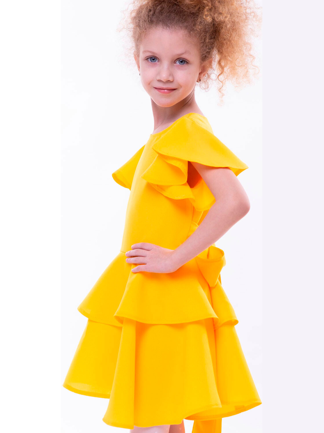 Акція на Дитяче літнє святкове плаття для дівчинки Ласточка 19_3102 104 см Жовте від Rozetka