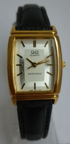 

Женские наручные часы Q&Q Q881-101