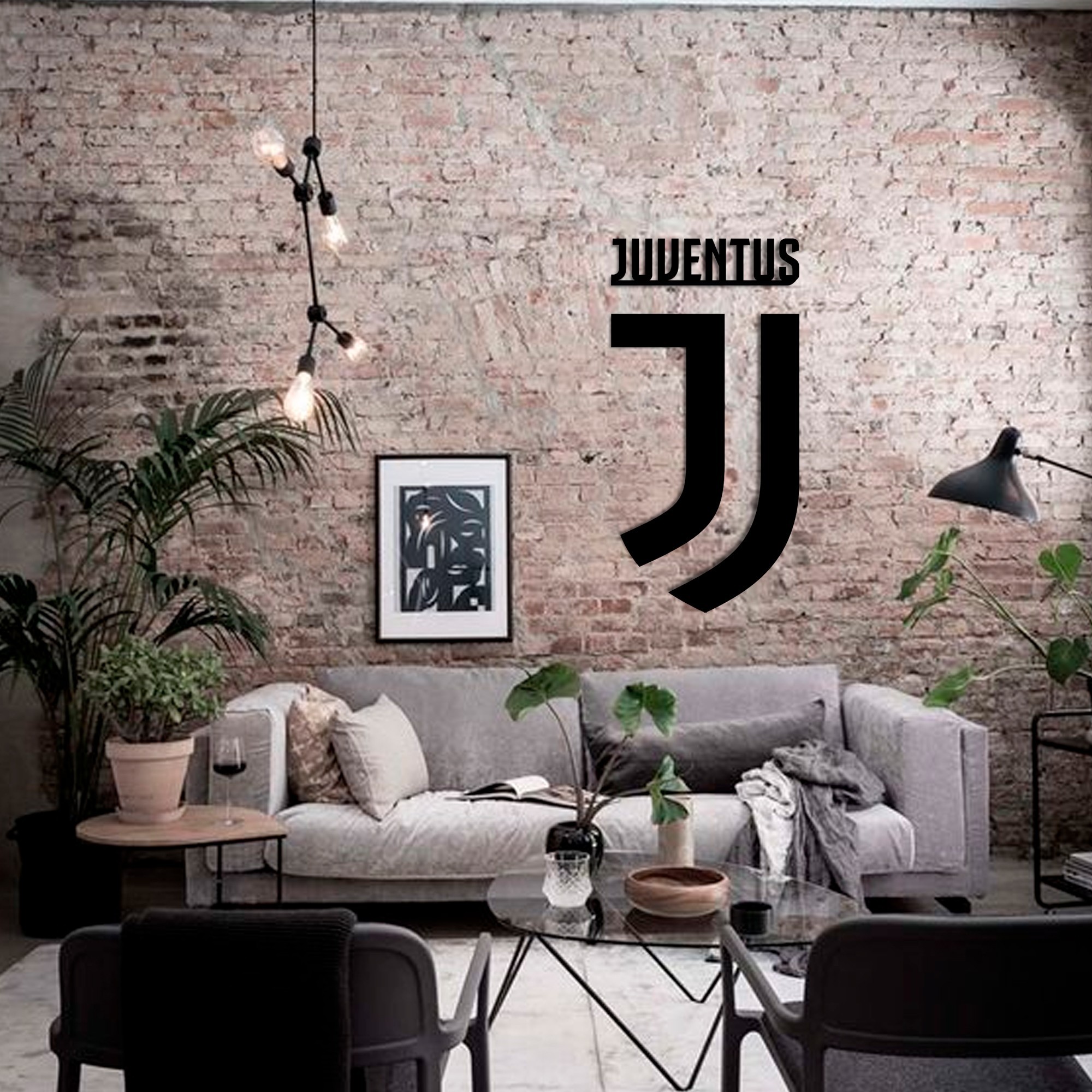 

Картина с дерева на стену футбольный герб FC Juventus 75 см 300011