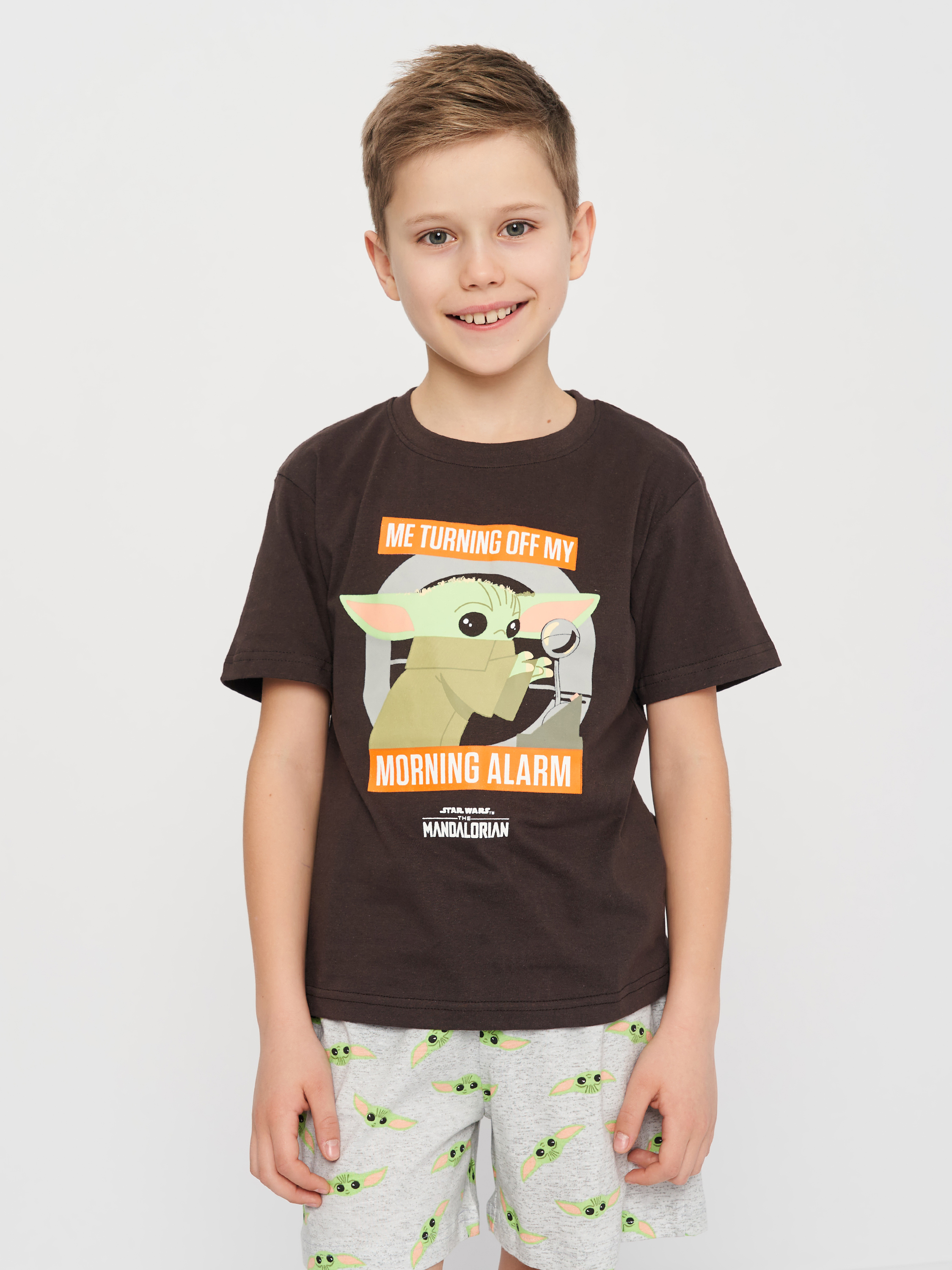 Акція на Піжама літня дитяча (футболка + шорти) Disney 2200008888 98-104 см Коричнева від Rozetka