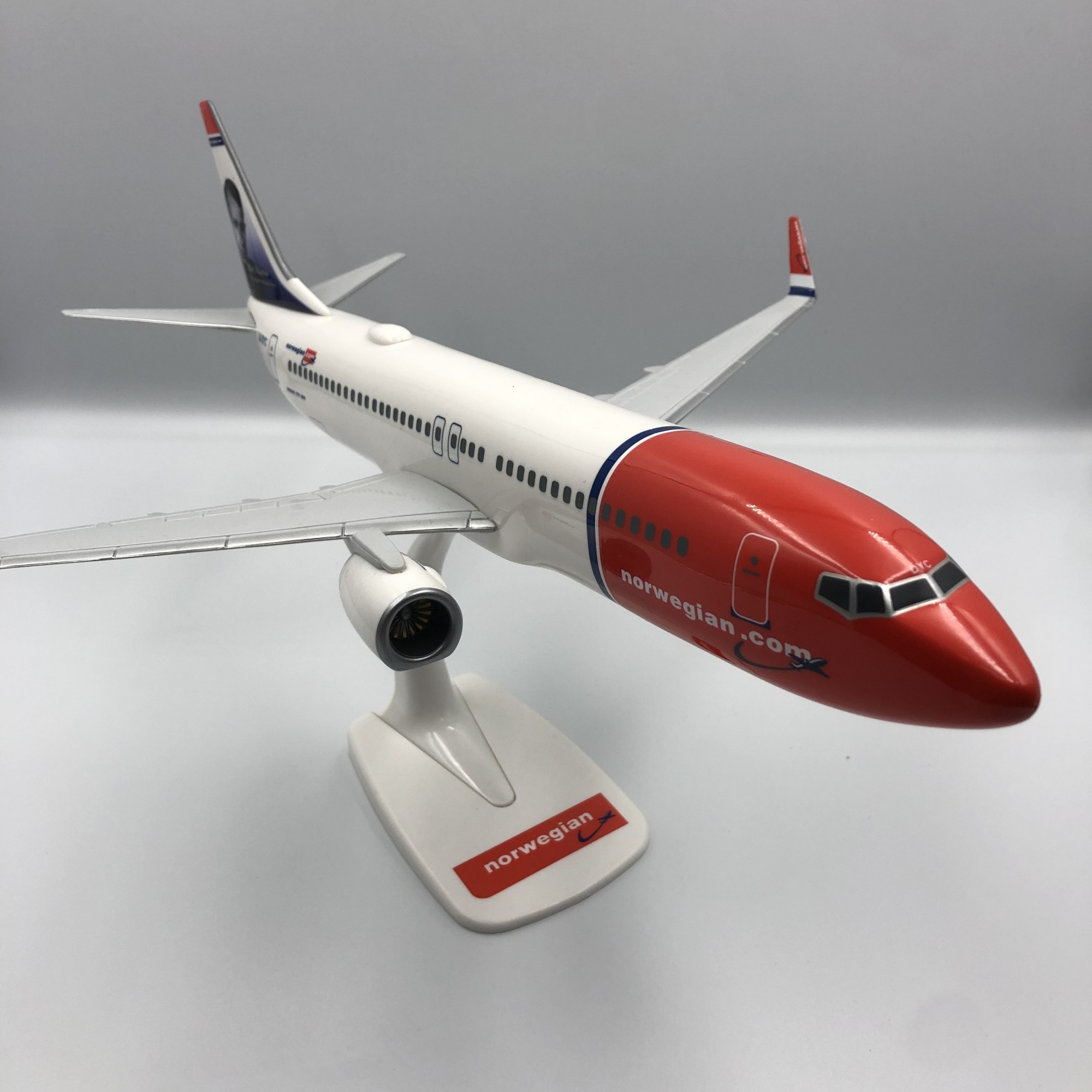 

Модель літака Boeing 737-800 Norwegian "Max Manus" LN-DYC