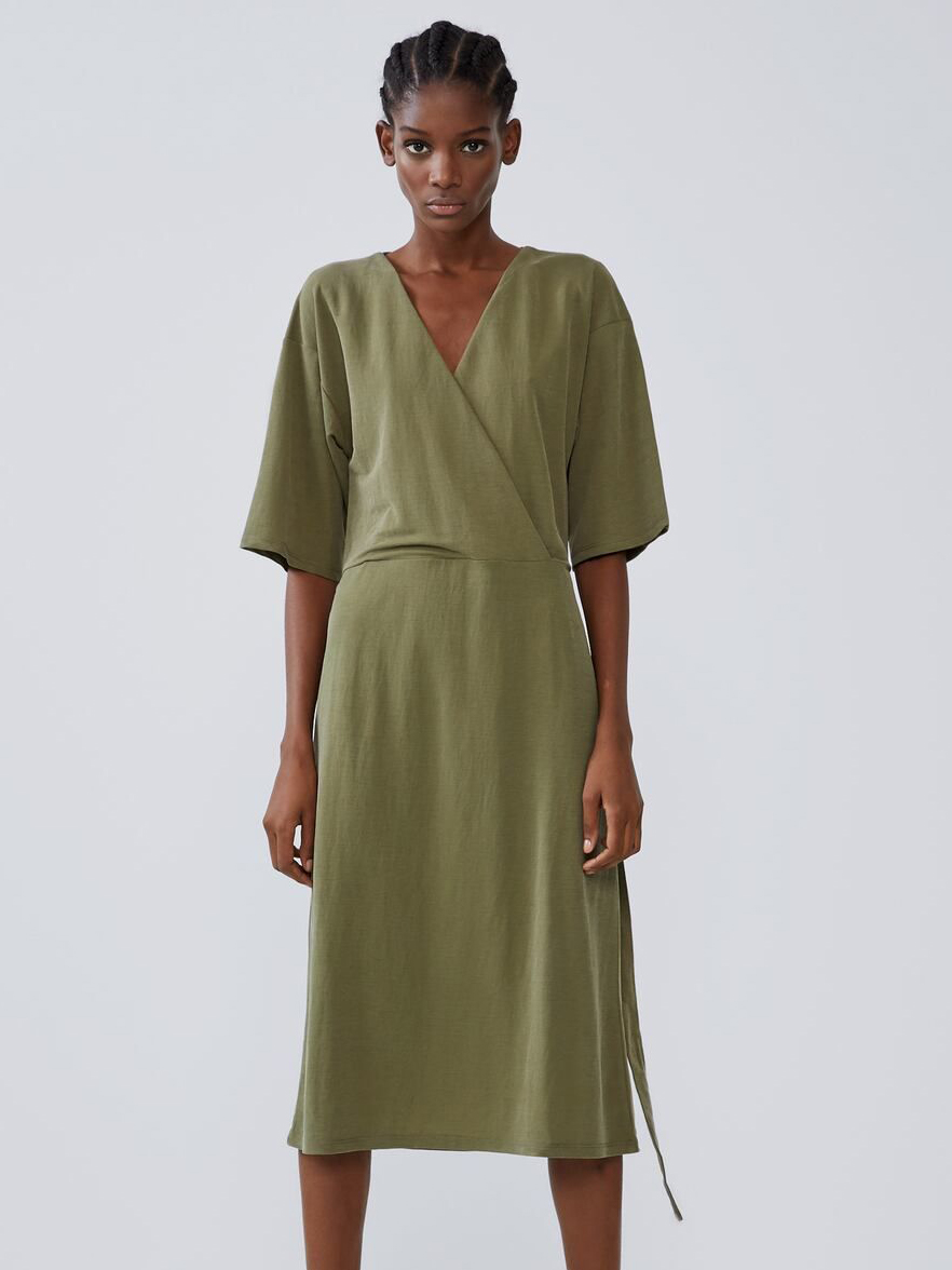 

Платье Zara 07901855500 M Оливковое