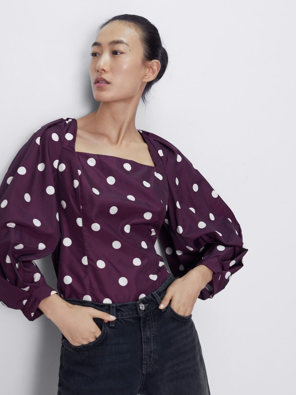

Блузка Zara 08599102610 M Принт