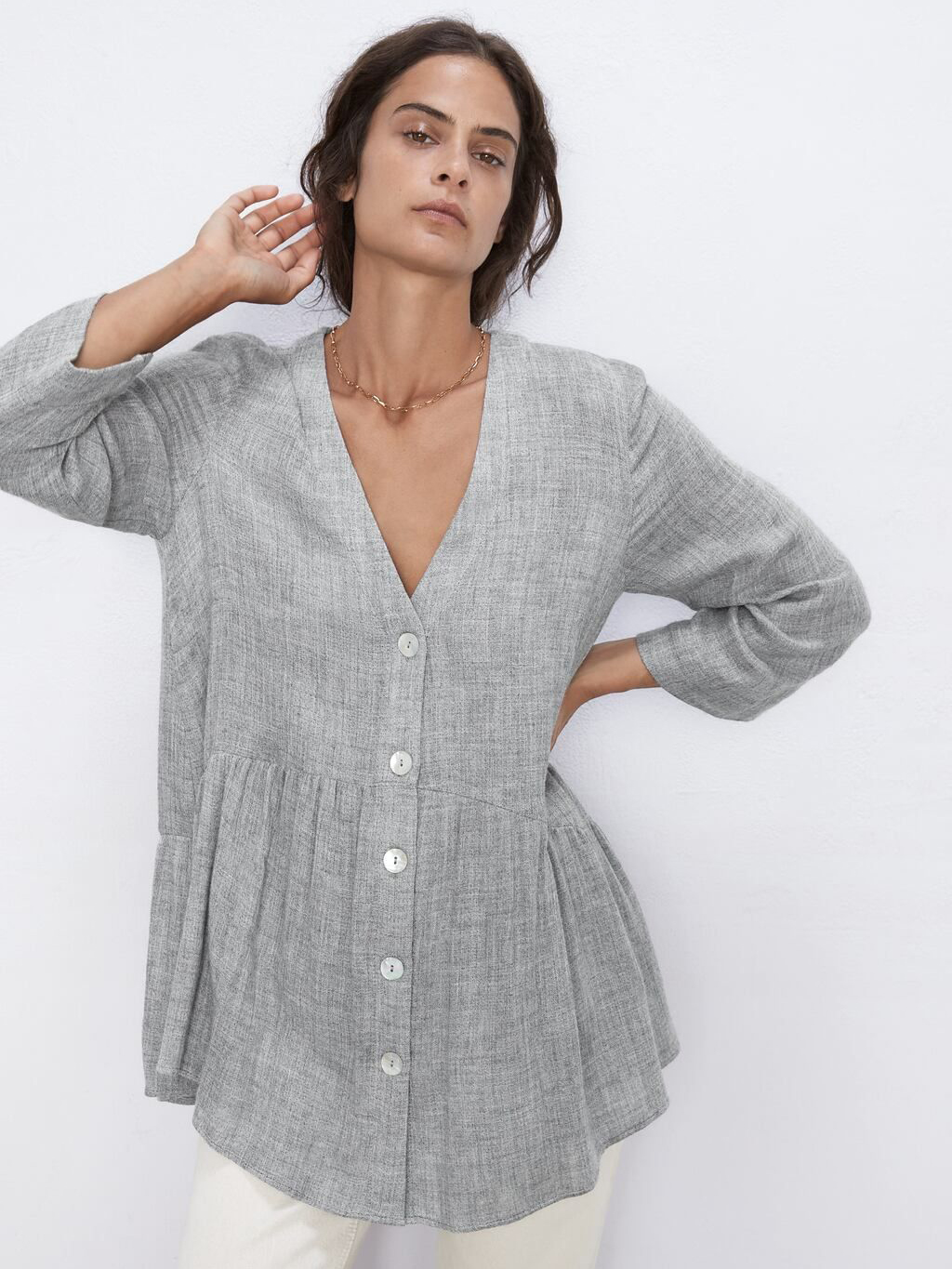 

Блузка Zara 04437251802 S Серая