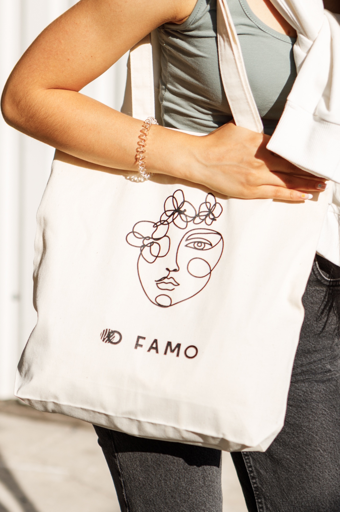 

Шоппинг FAMO Эко-сумка Famo 36.5*7*37.5 (Eco)