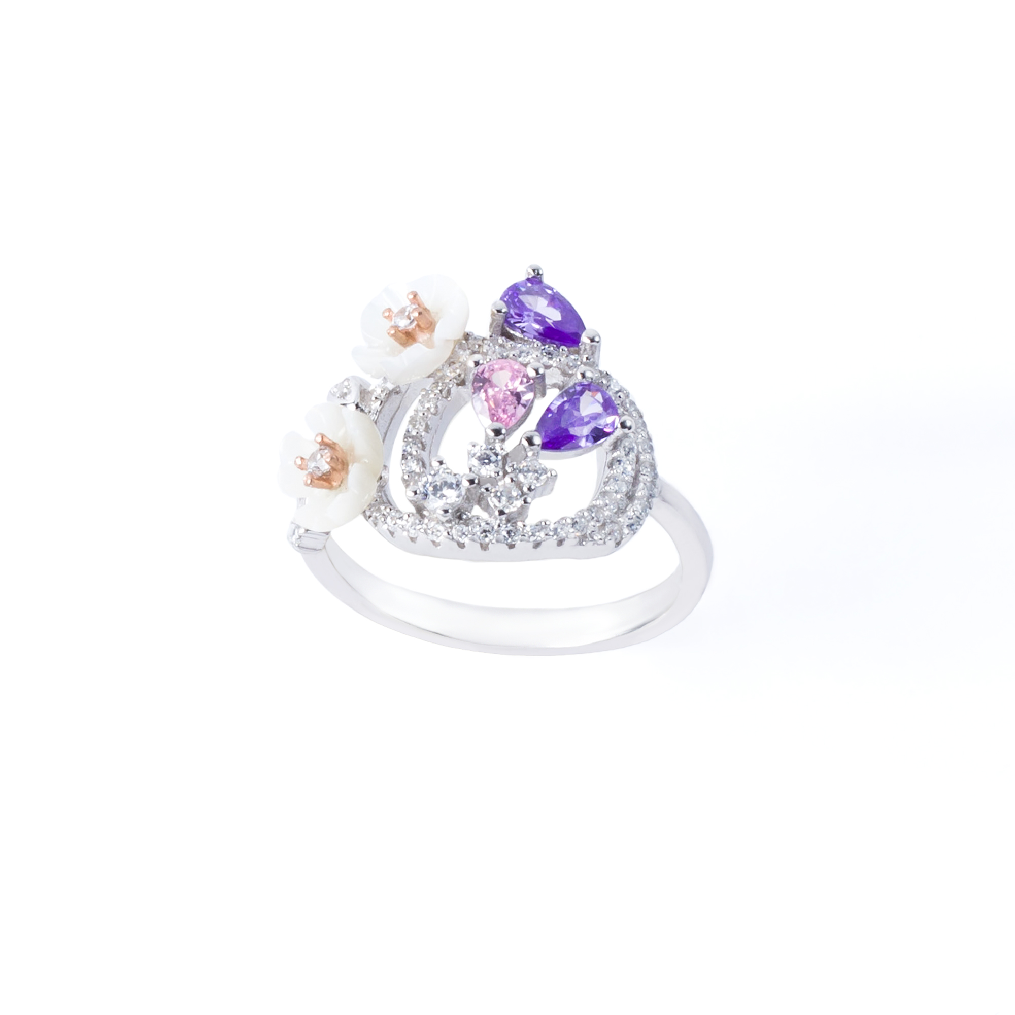 

Каблучка TOP Silver размер 17,5 4,00 г 9510247б