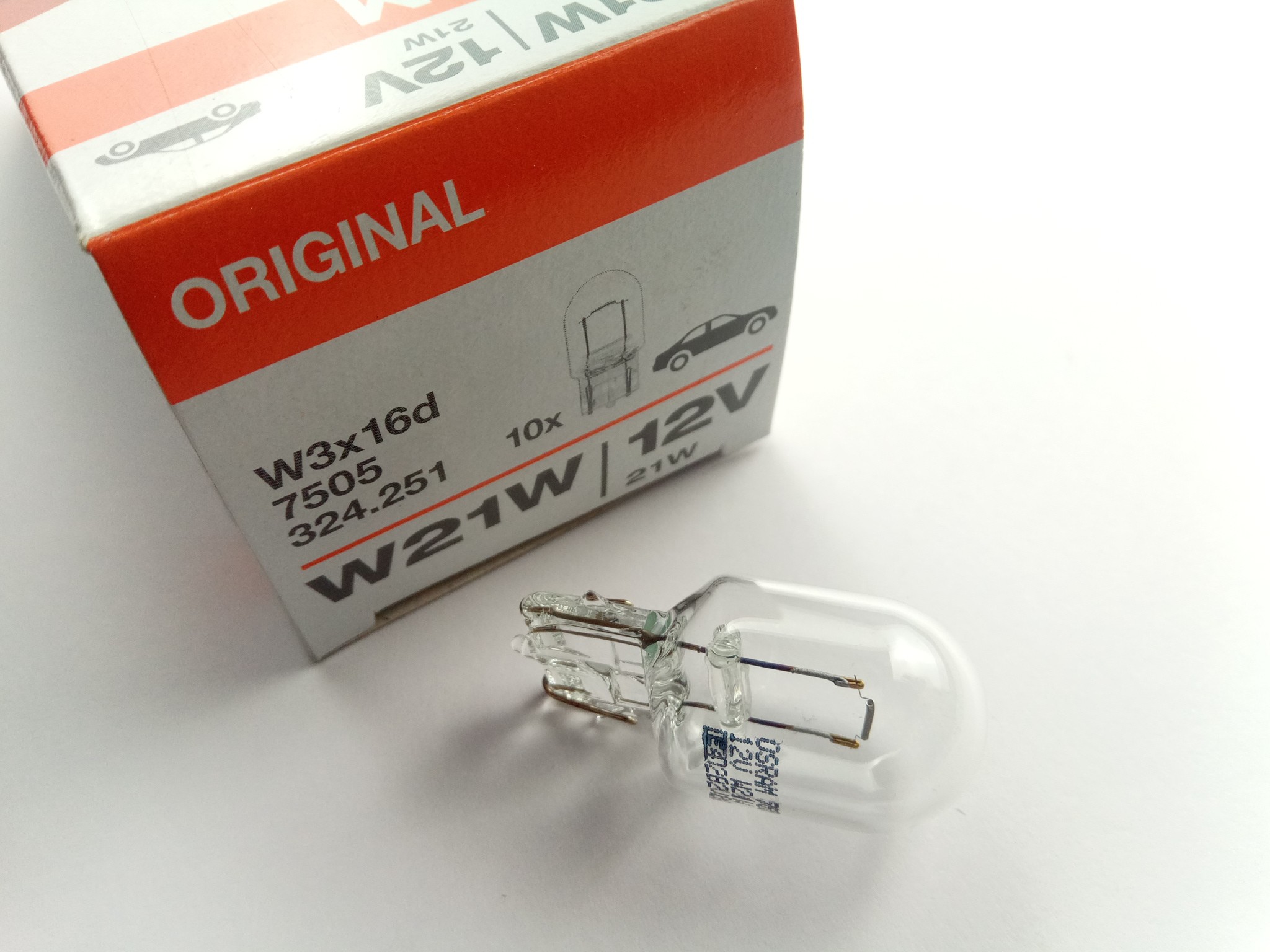 Osram Premium LED W21W 12V 7905CW-02B Red Brake Bulbs W3x16d Twin
