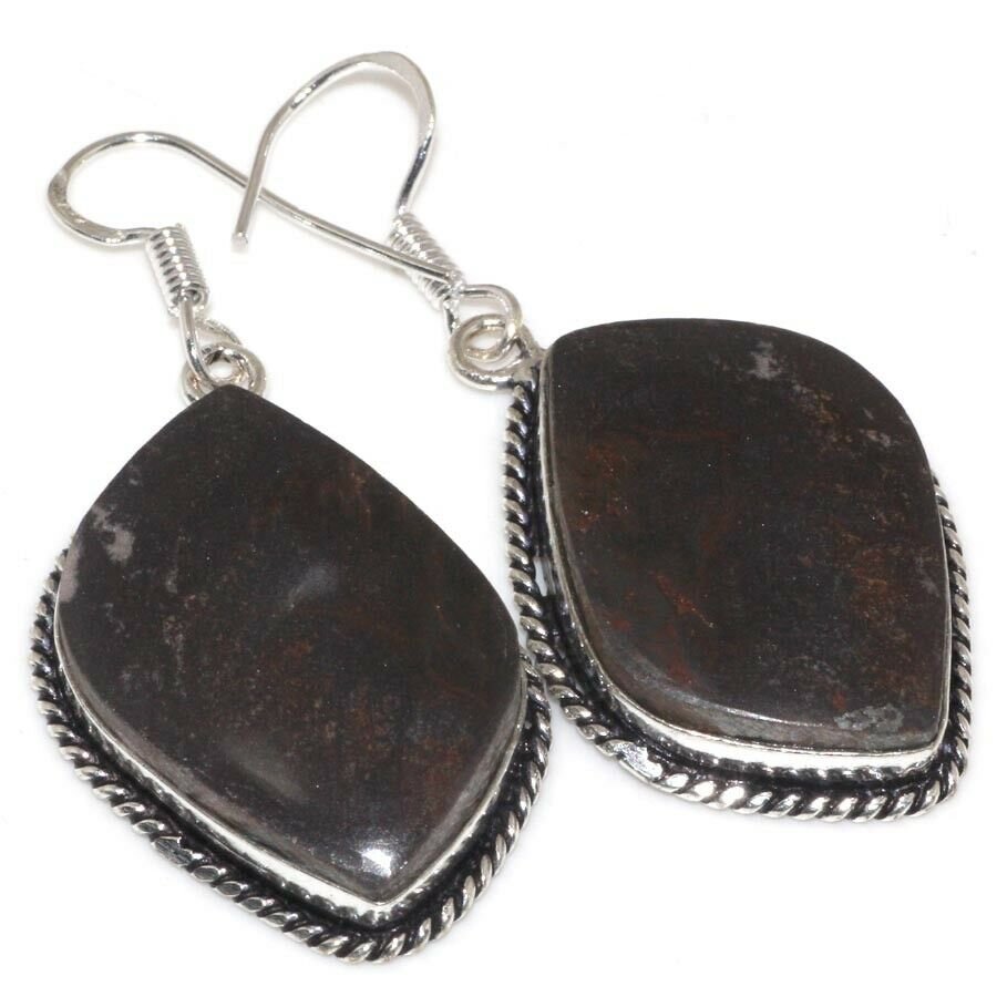 

Серьги с камнем яшма U38289