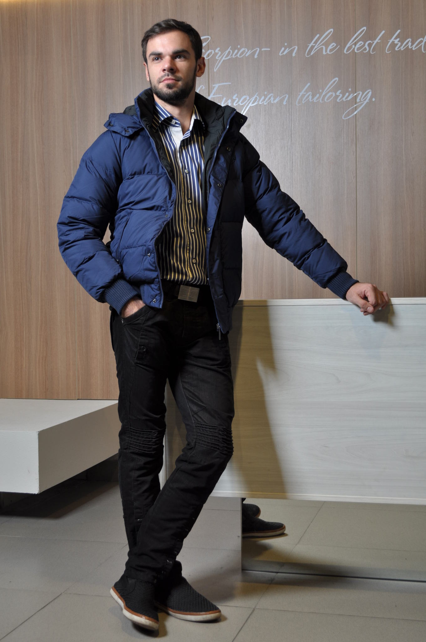 

Пуховик SCORPION BAY DBL 3 L Dark Blue