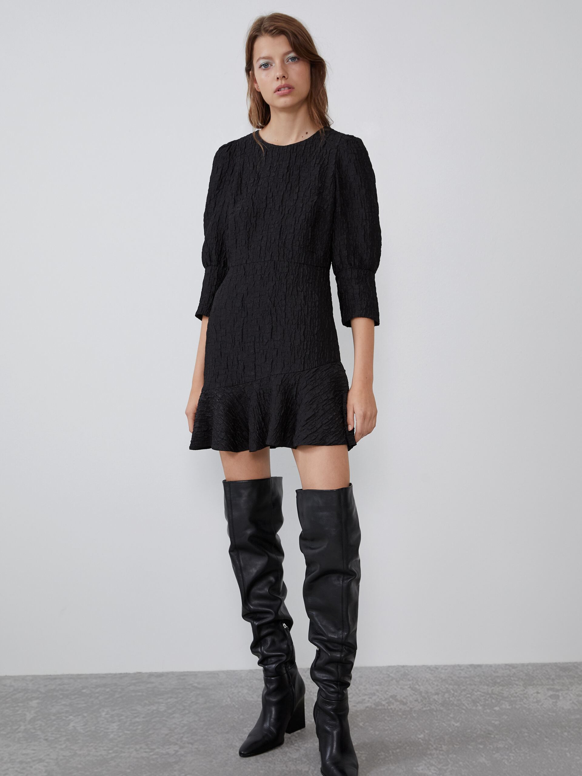 

Платье Zara 7851/204/800  Черное, Платье Zara 7851/204/800 XS Черное