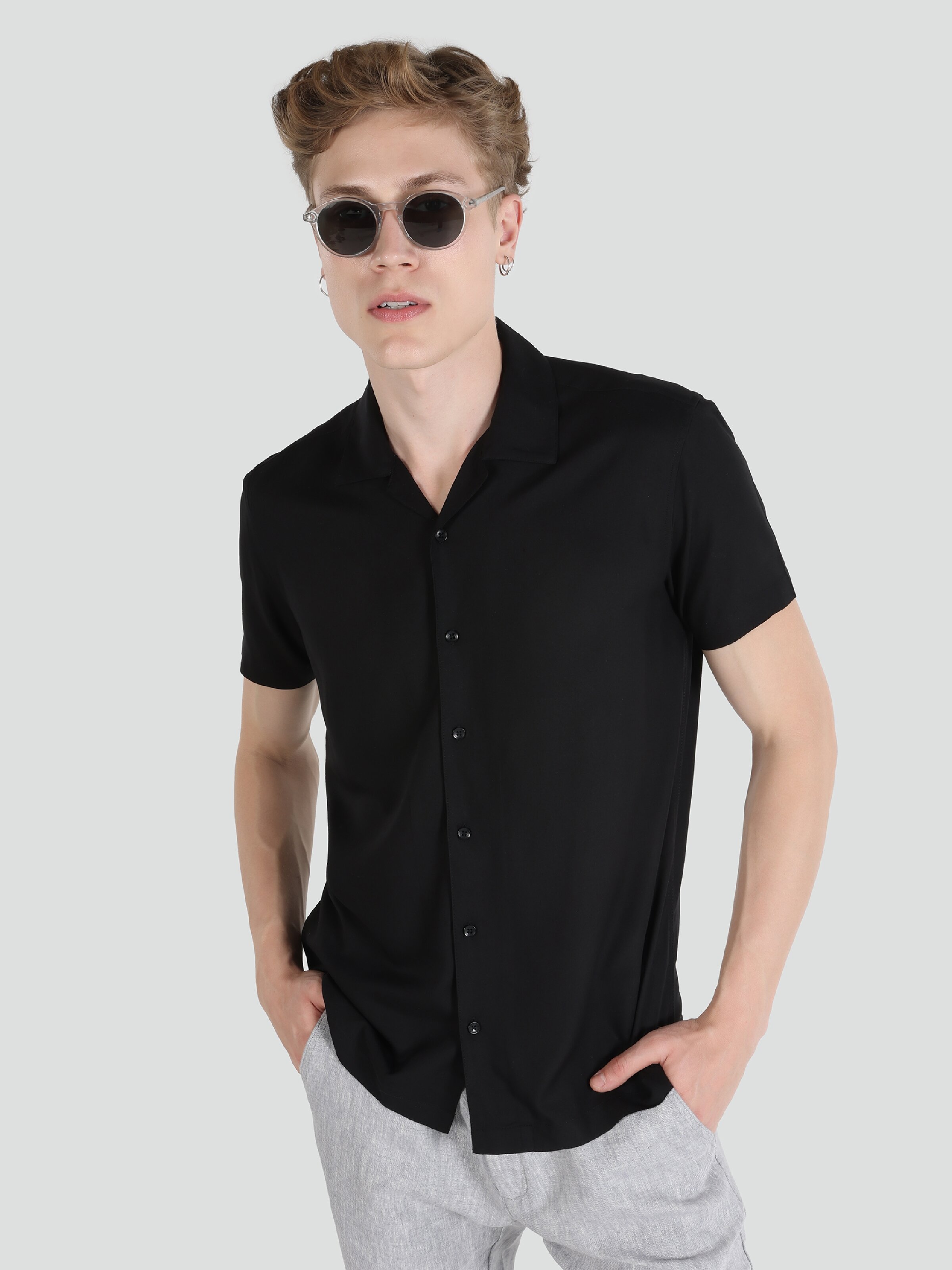 Акція на Сорочка Colin's CL1064181BLK L Black від Rozetka