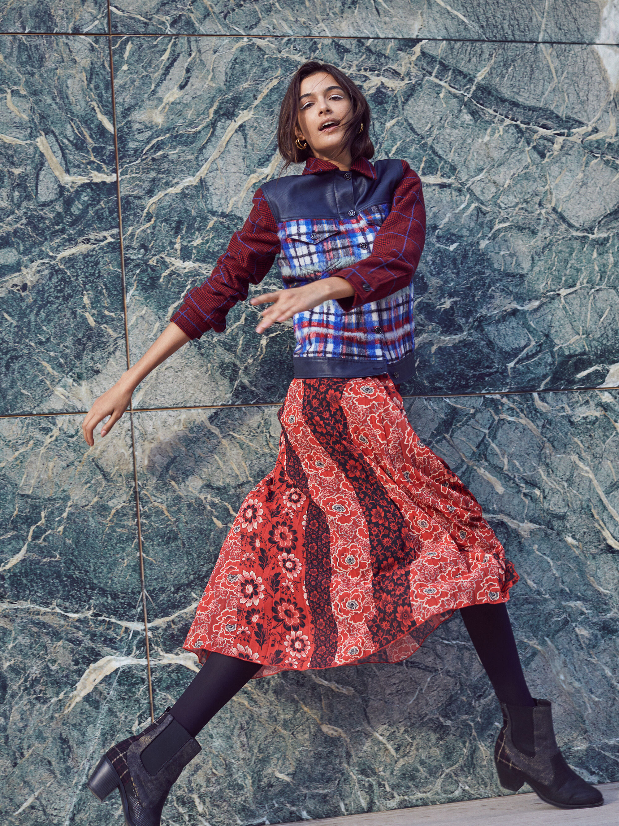

Куртка-рубашка Desigual 20WWEW65-3080 XL