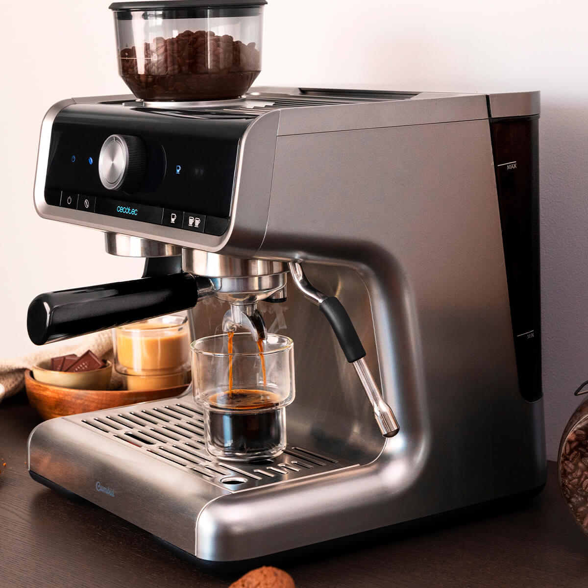 Cecotec Cumbia Power Espresso 20 Barista Cream