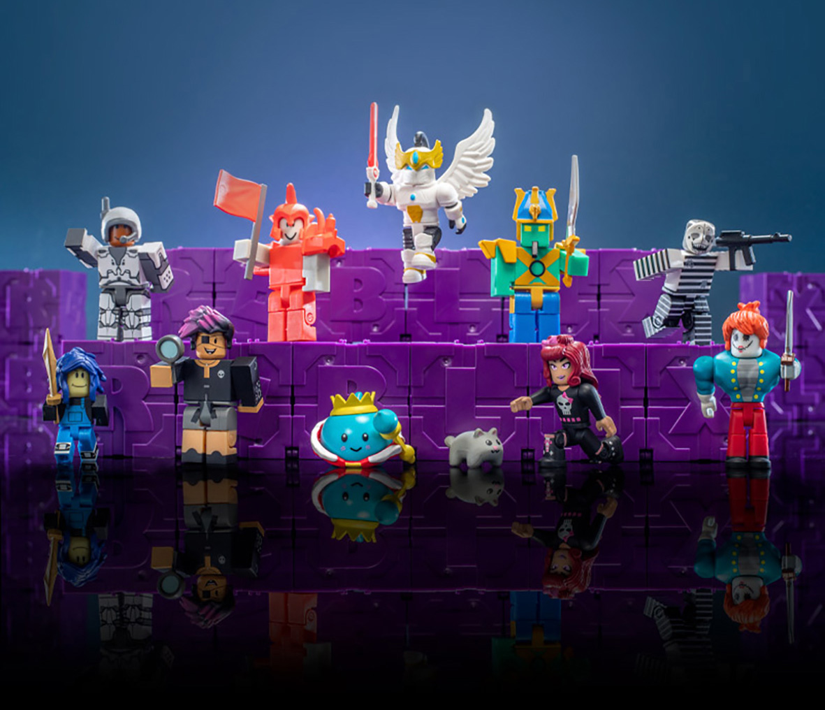 Игровая коллекционная фигурка Roblox Mystery Figures Purple Assortment S11  (ROB0435) – фото, отзывы, характеристики в интернет-магазине ROZETKA |  Купить в Украине: Киеве, Харькове, Днепре, Одессе, Запорожье, Львове