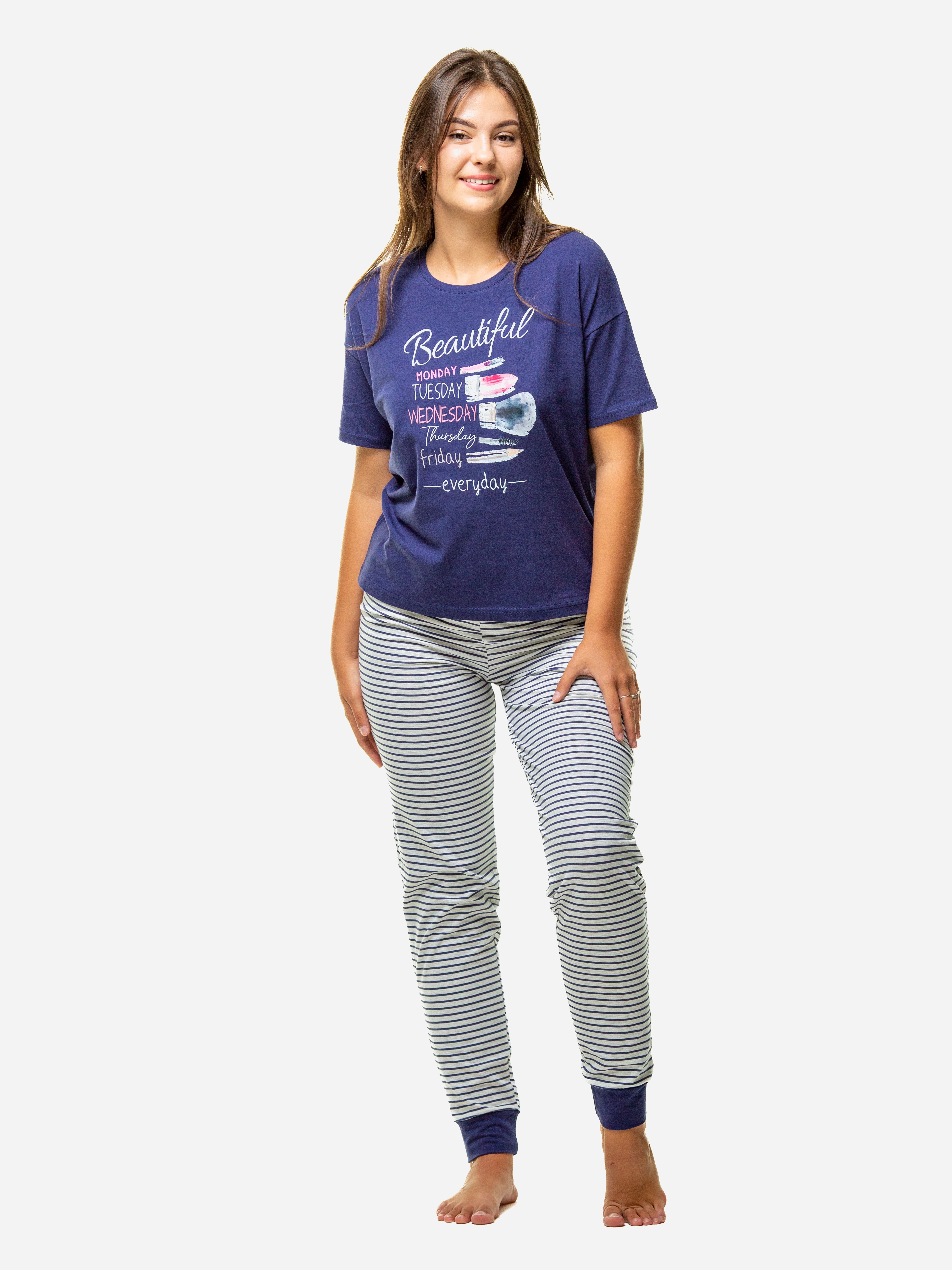 Акция на Піжама (футболка + штани) жіноча великих розмірів НатаЛюкс 41263393830 50-52 Темно-синя от Rozetka