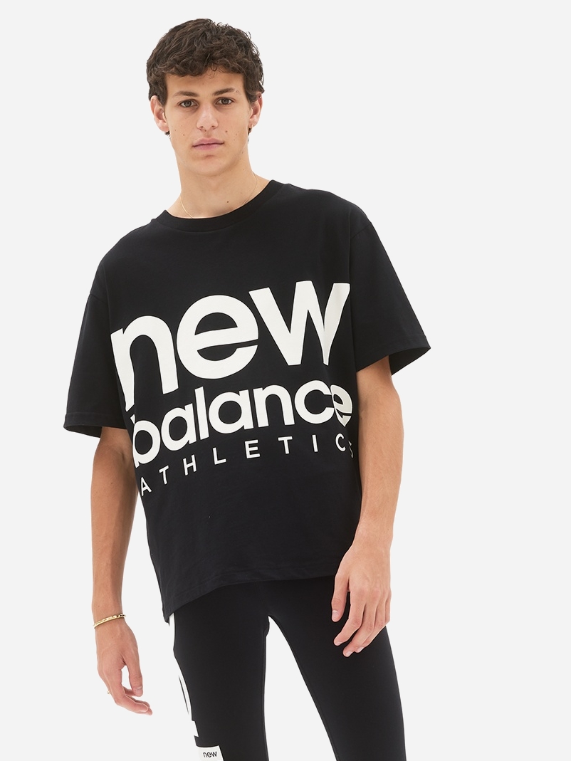Футболка New Balance NB Athletics Unisex Out of Bounds UT23505BK M-L ...