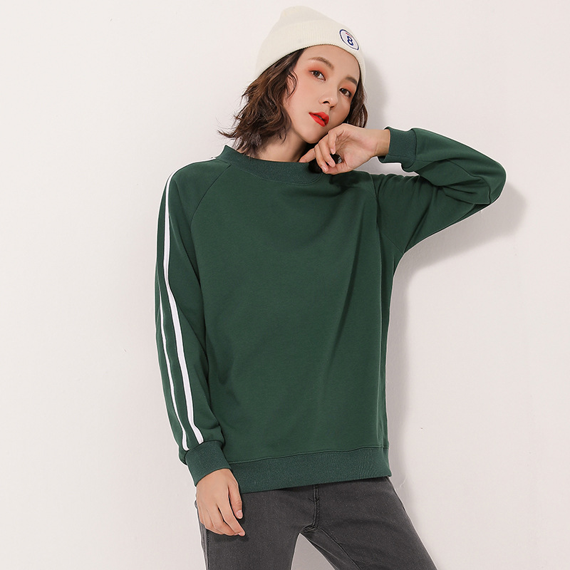 

Свитшот женский Courage, зеленый Berni Fashion (M) Зеленый