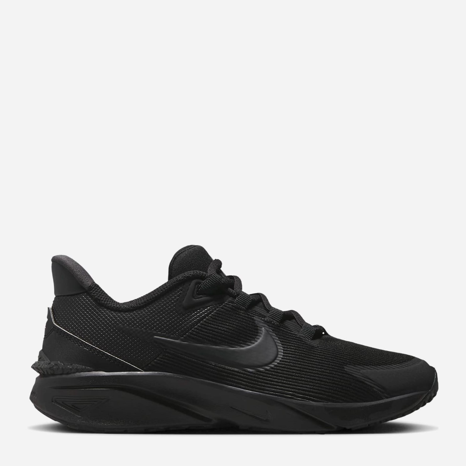 Акція на Підліткові кросівки для хлопчика Nike Star Runner 4 Nn (Gs) DX7615-002 38 Black/Black-Black-Anthracite від Rozetka