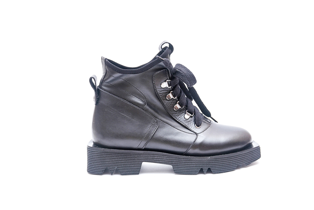 

Ботинки LOTTINI LOT514-11 37 Черный